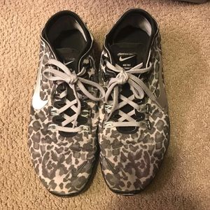 Nike free 5.0 black leopard